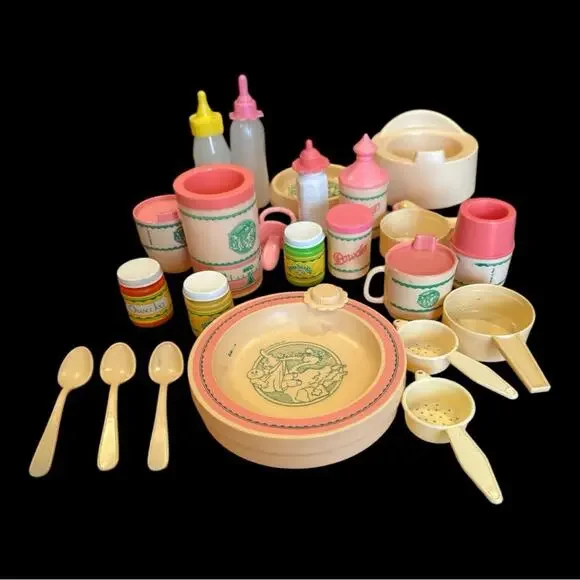 Cabbage Patch Kids Vintage Baby Feeding Accessory Lot - Picture 1 of 2
